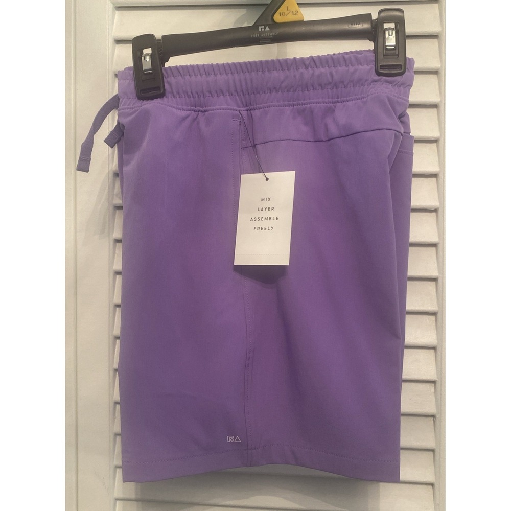 Girl's Free Assembly 4 Way Stretch  Shorts . 10/12